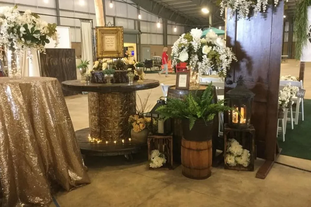 Banquet Tops for the Barrels